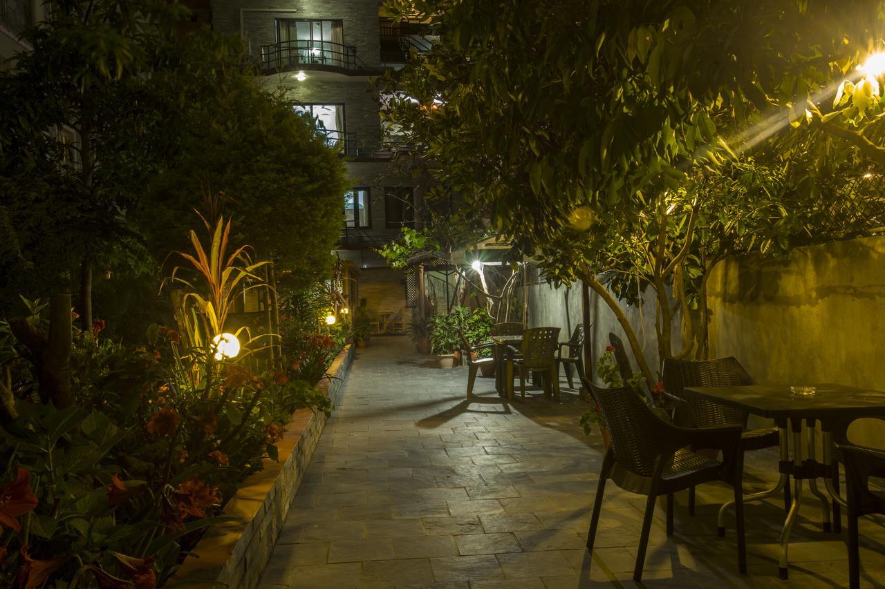 The North Face Inn Покхара Экстерьер фото