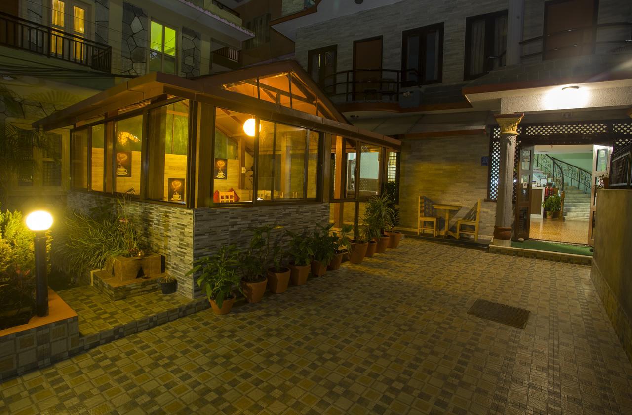 The North Face Inn Покхара Экстерьер фото